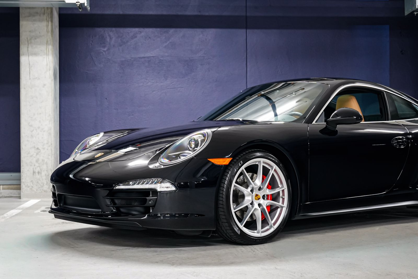 2015 Porsche 911 Carrera 4S — photo 32