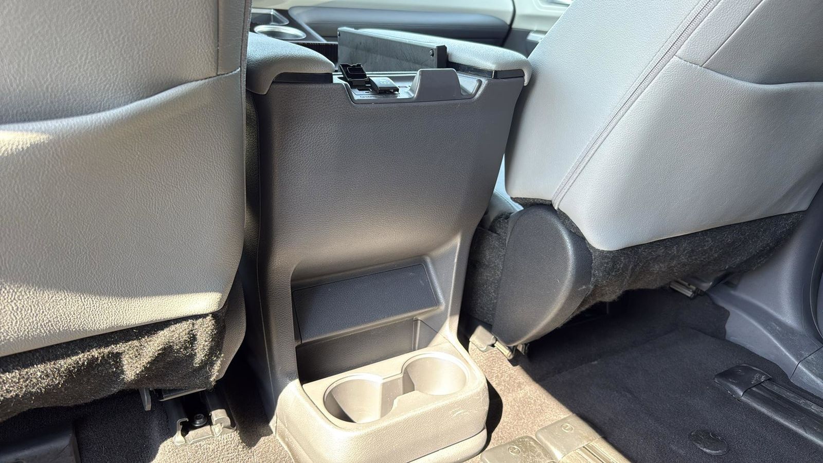 Used Car 2023 Toyota Sienna  Xle For Sale Under $50,000 In Austin, Texas