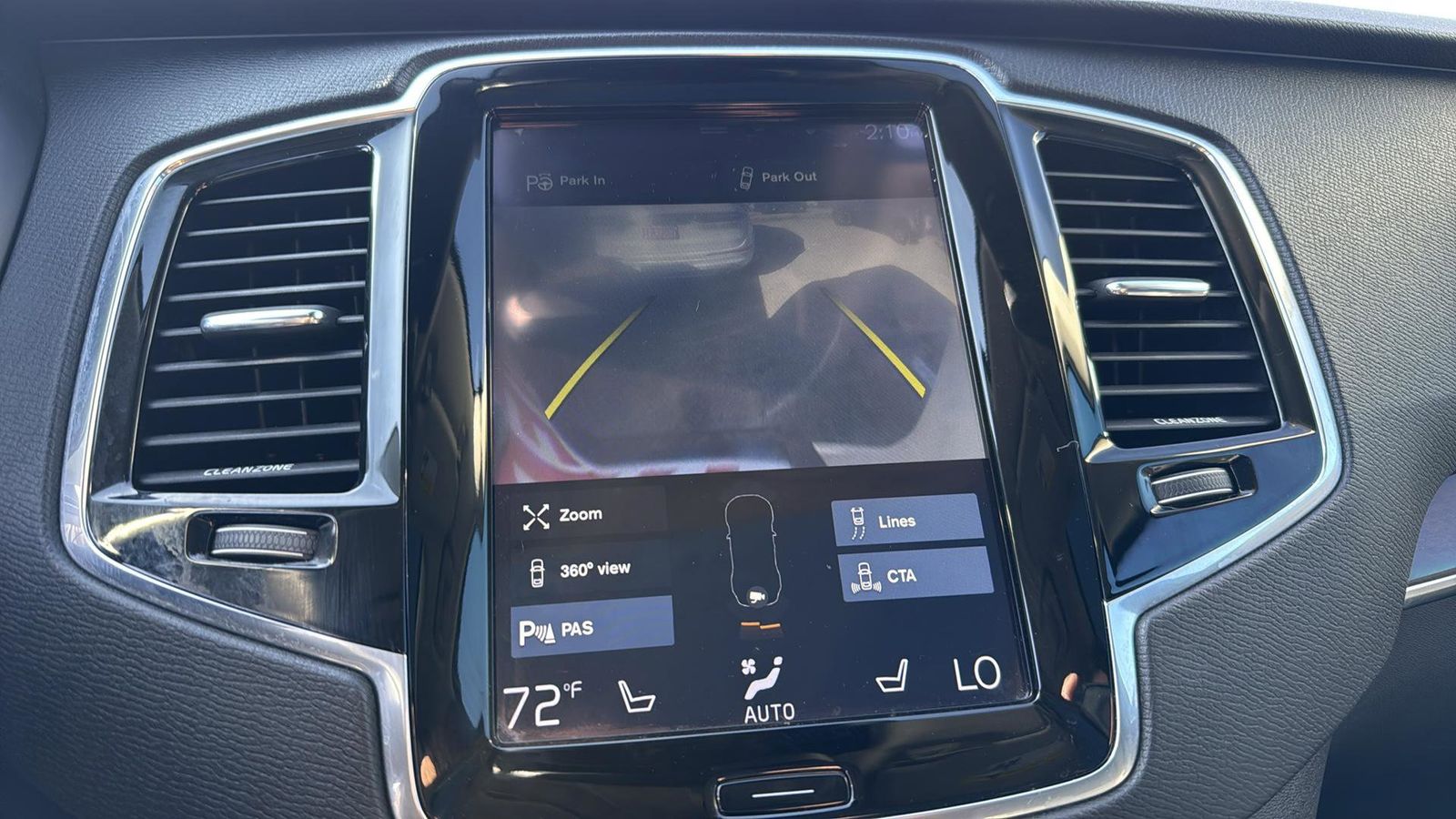 Used Car 2016 Volvo Xc90  T6 Momentum For Sale Under $20,000 In Austin, Texas