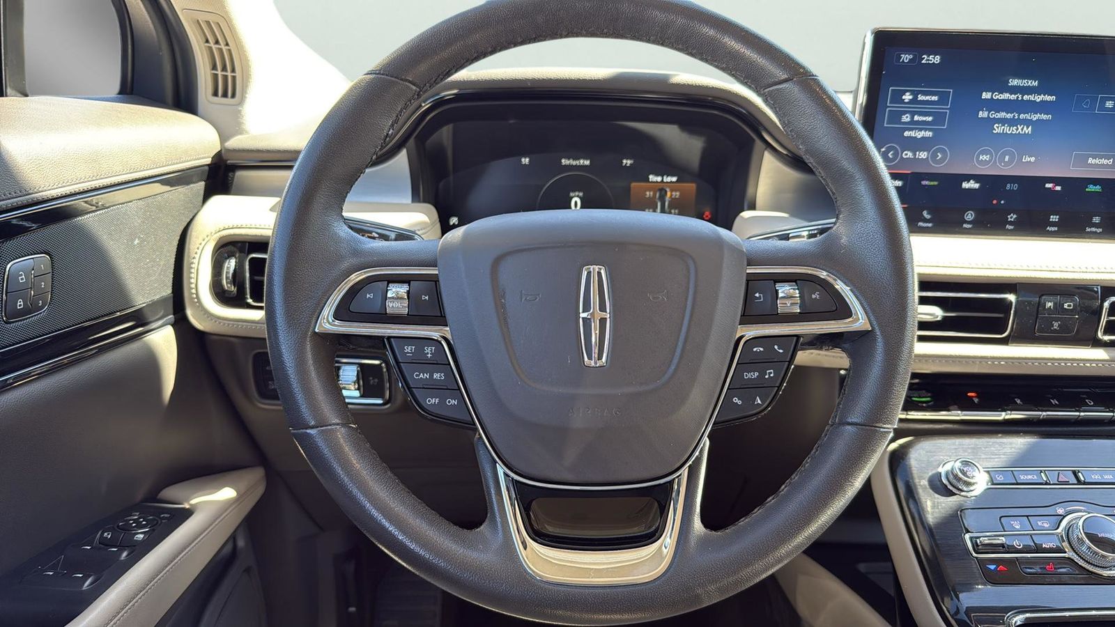 Used Car 2022 Lincoln Nautilus  Standard For Sale Under $35,000 In Austin, Texas