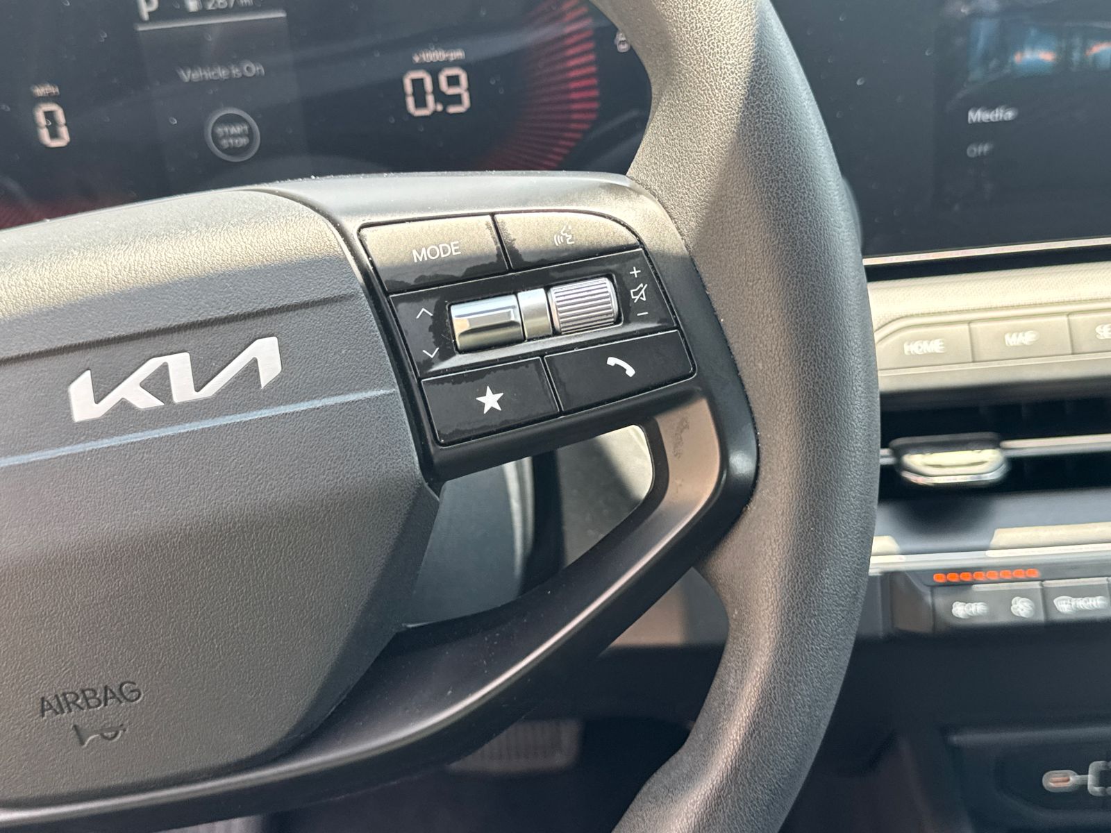 Used 2025 Gray Kia LXS image 26
