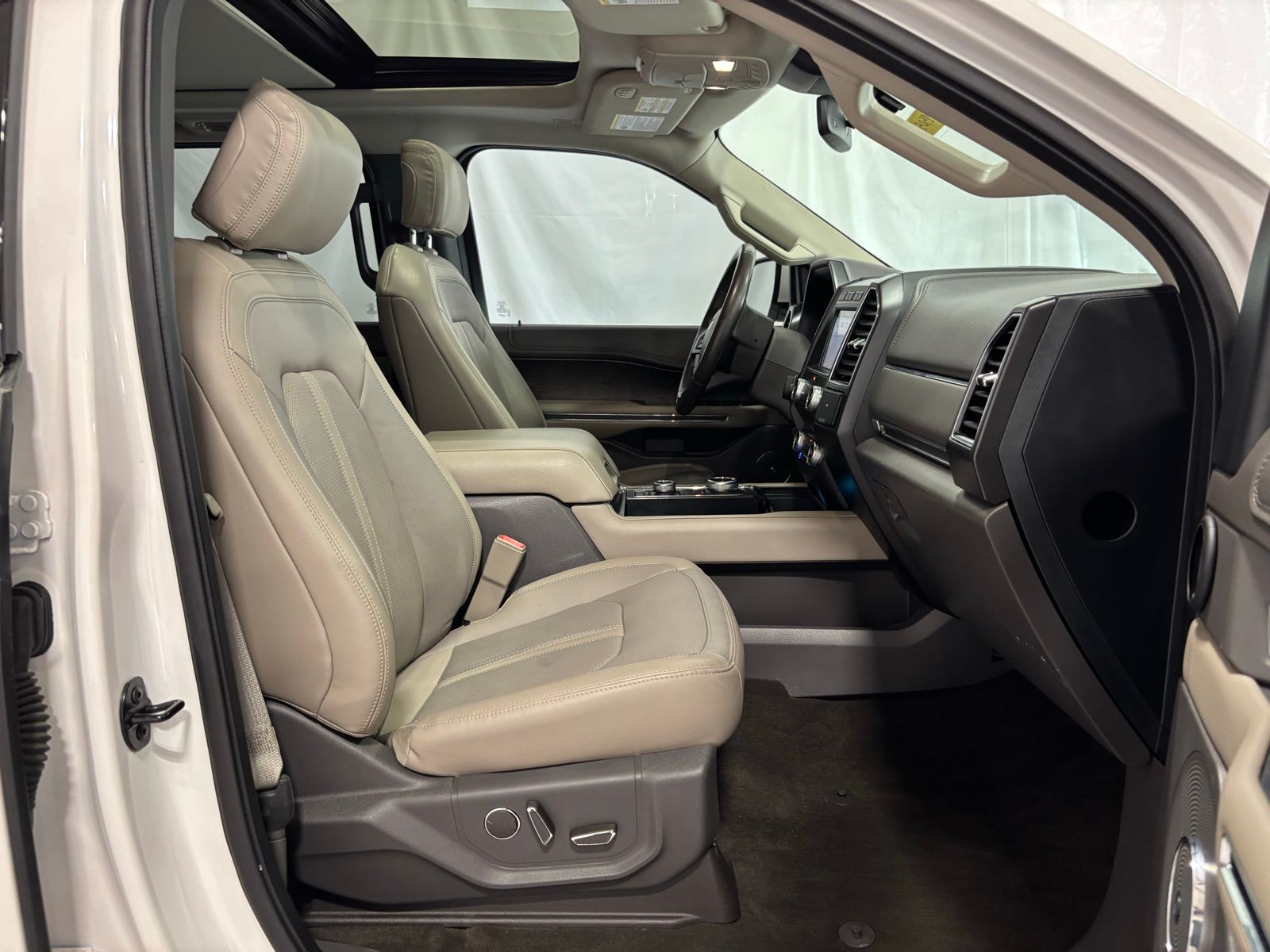 Used Car 2019 Ford Expedition  Limited For Sale Under $30,000 In Austin, Texas