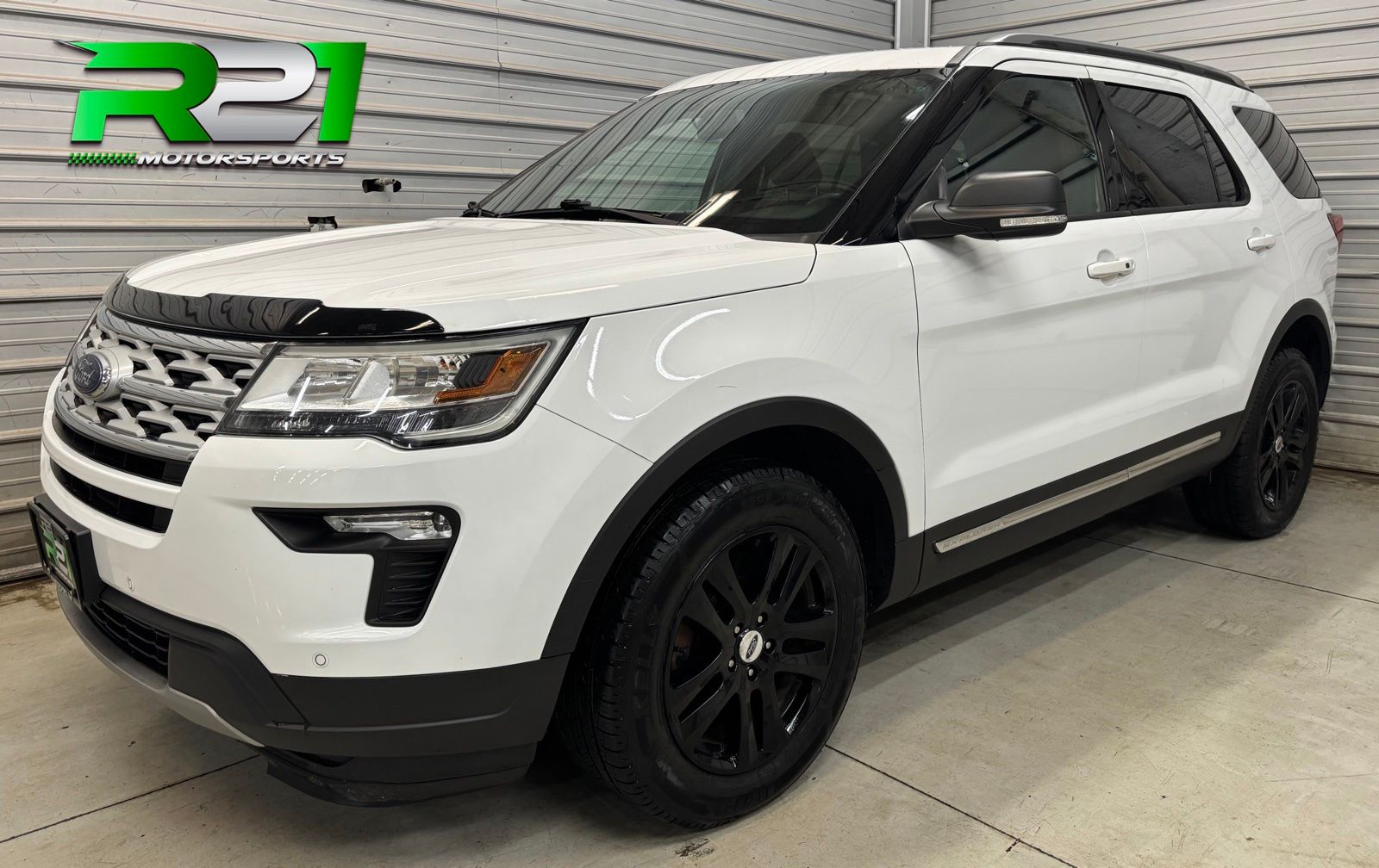 Photo 1 of 2019 Ford Explorer XLT