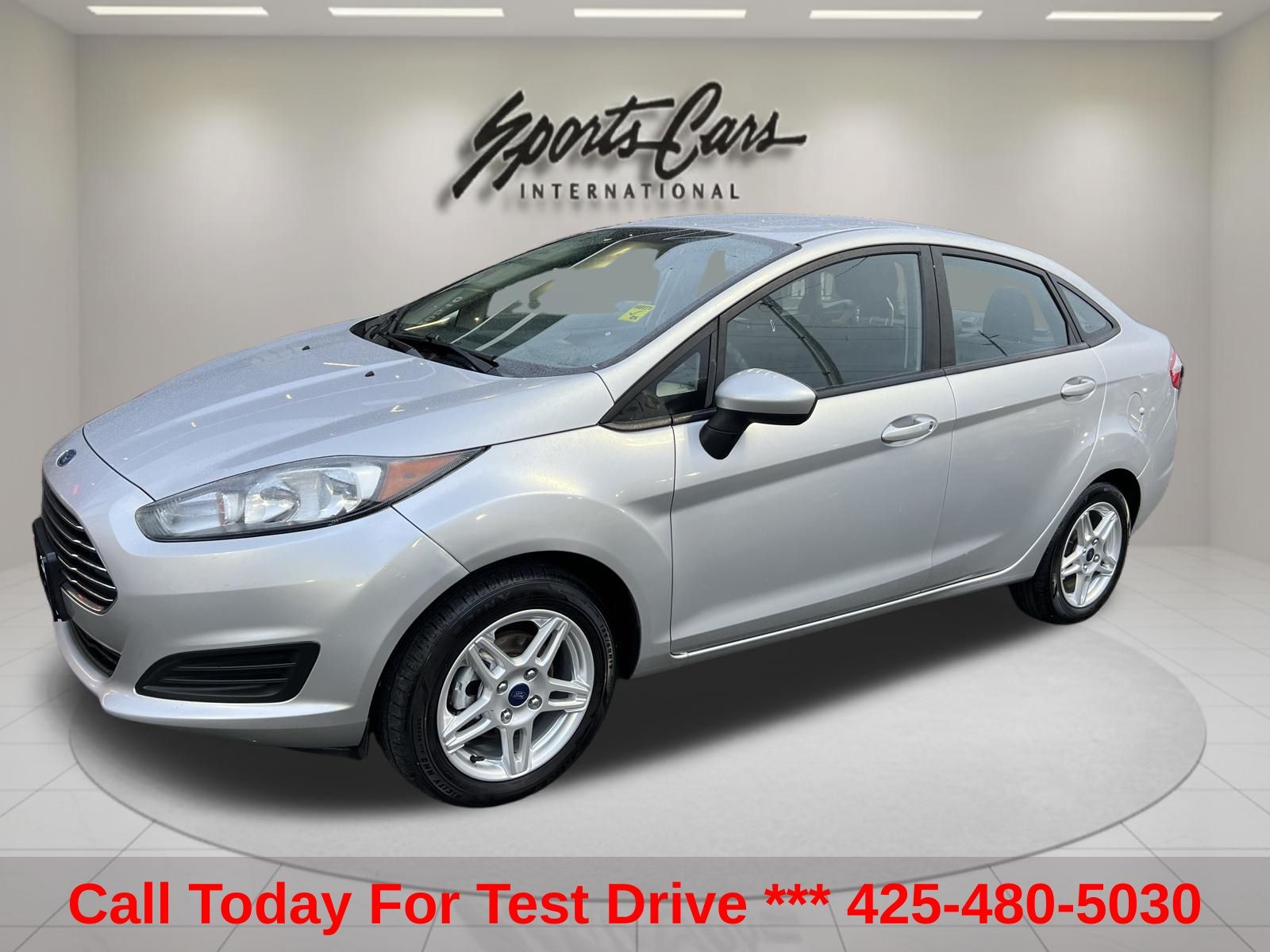Ingot Silver 2017 Ford Fiesta SE Sedan Front-Wheel Drive 6-Speed Automatic
