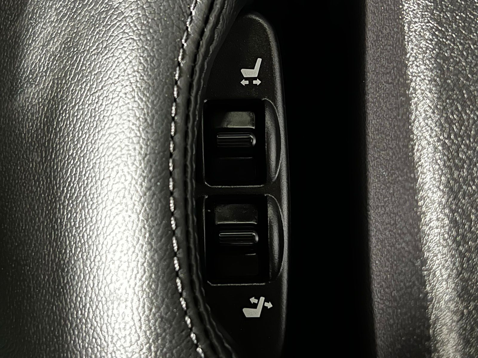 Thumbnail: 2024 Nissan Z - 14