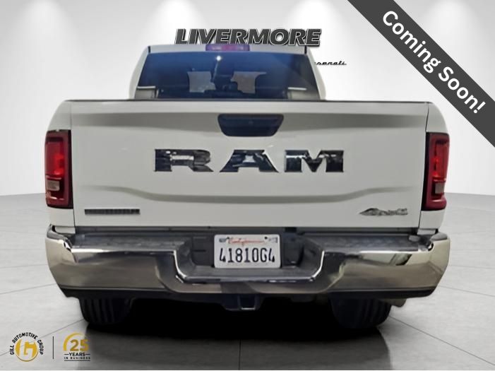 Bright White Clearcoat 2026 RAM 2500 Pickup Truck Four-Wheel Drive 8-Speed Automatic