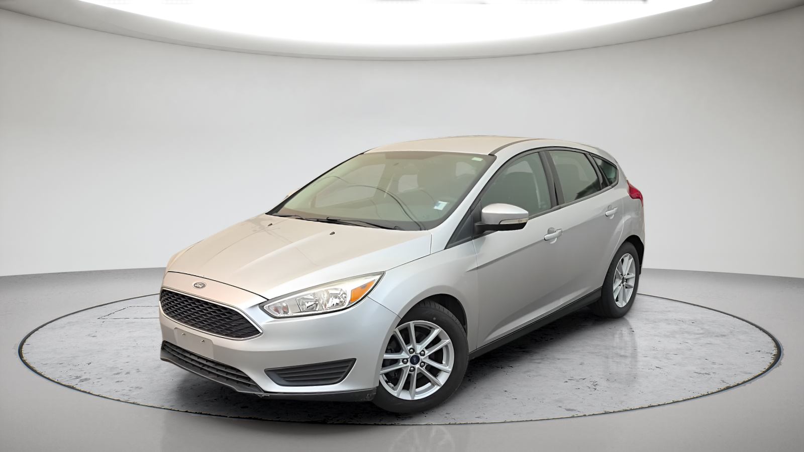 Ingot Silver 2017 Ford Focus Hatchback Front-Wheel Drive 6-Speed Automatic