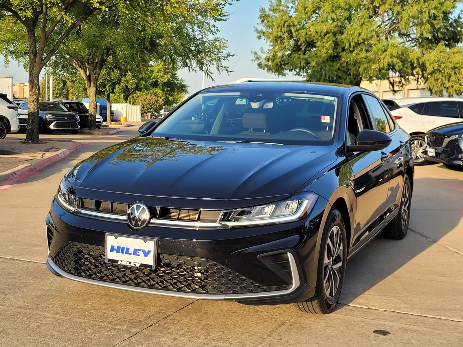 3VW5W7BU8TM032710