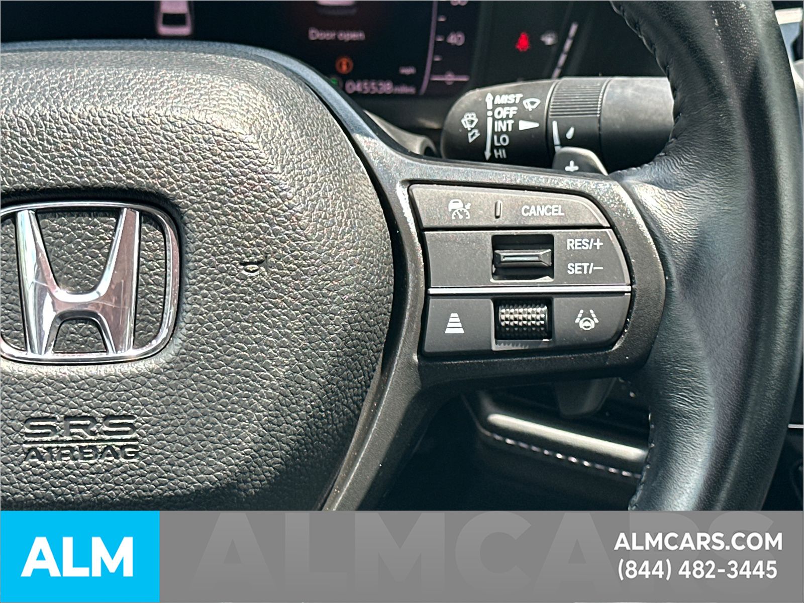Used 2023 White Honda EX-L image 29