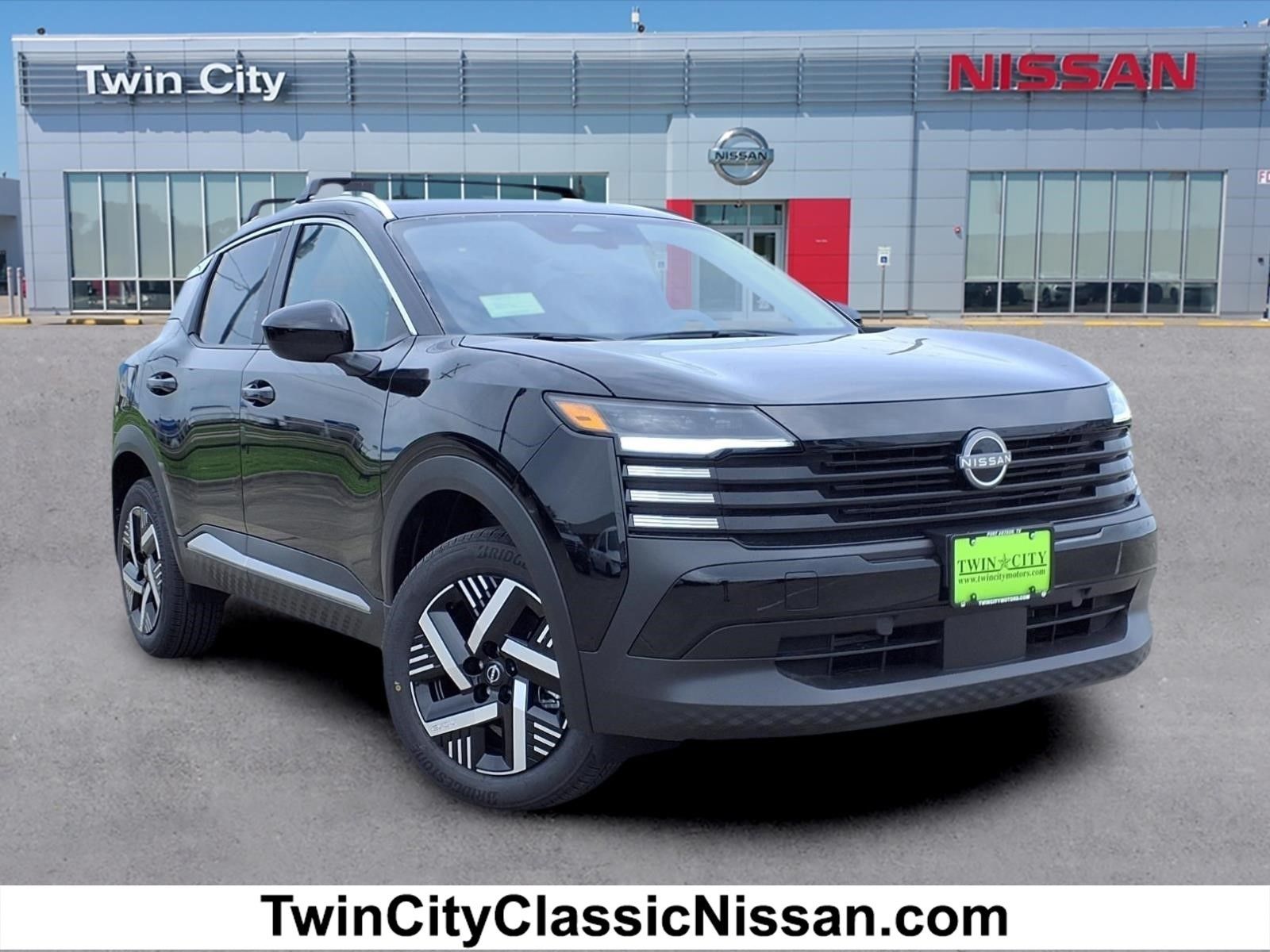 2026 Nissan Kicks 2.0 SV's photo