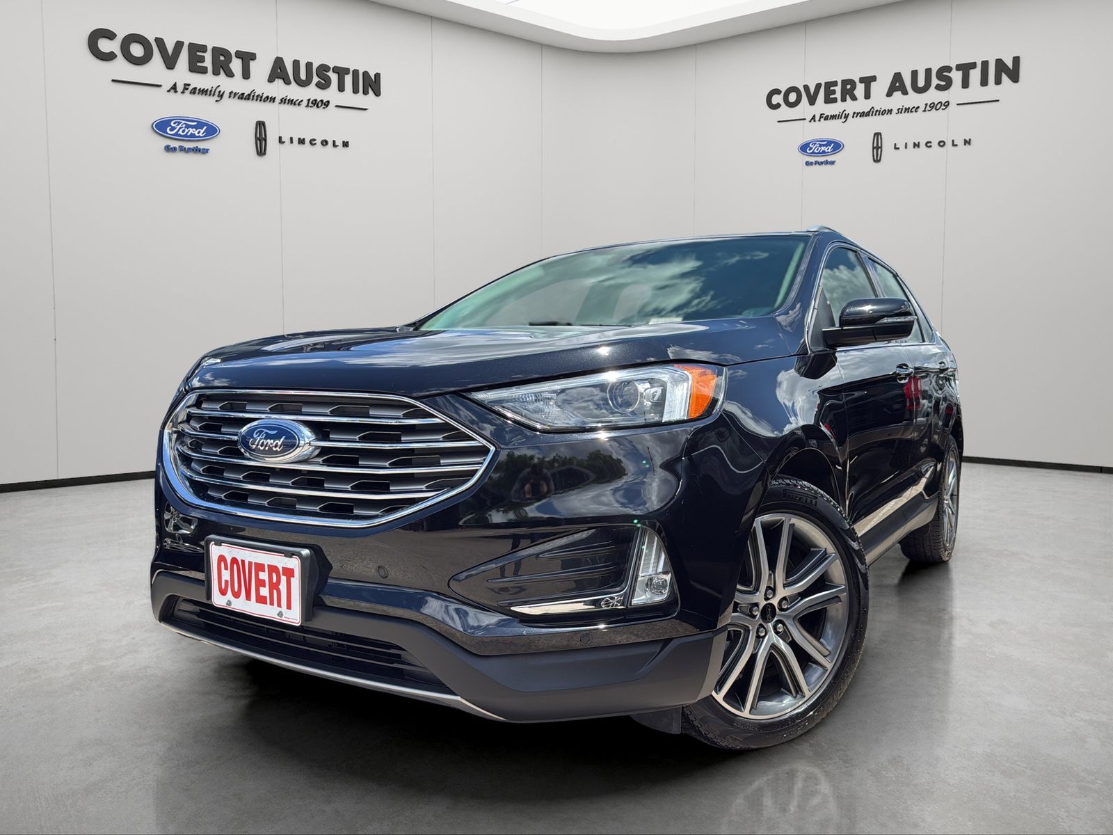 Used Car 2023 Ford Edge  Titanium For Sale Under $30,000 In Austin, Texas