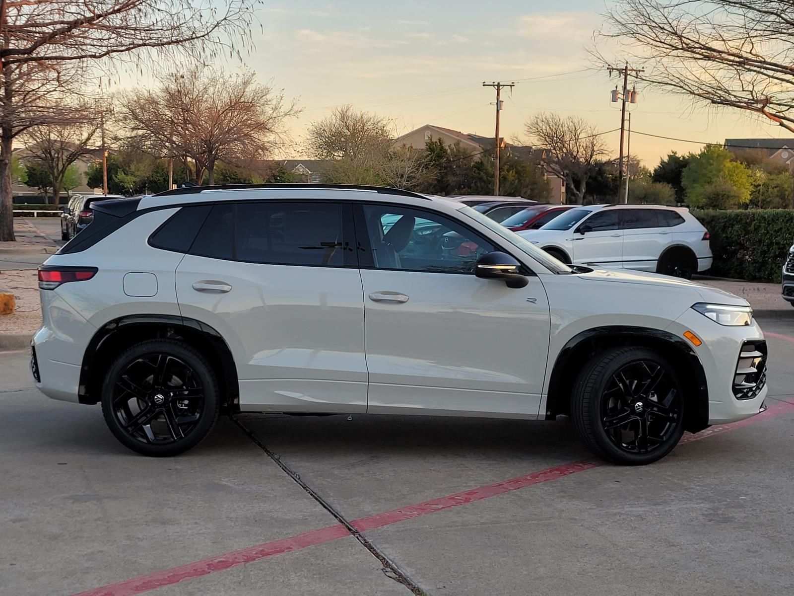 new 2026 Volkswagen Tiguan car, priced at $37,403