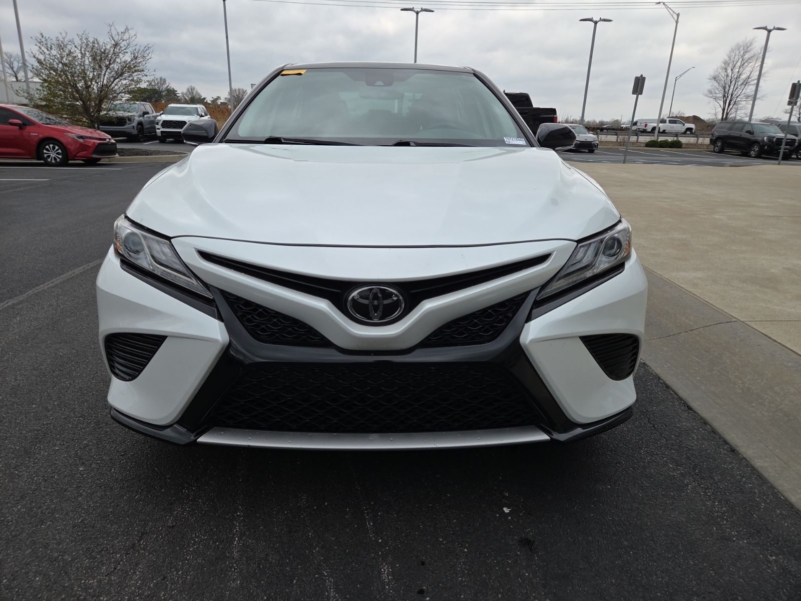 View vehicle photo 4