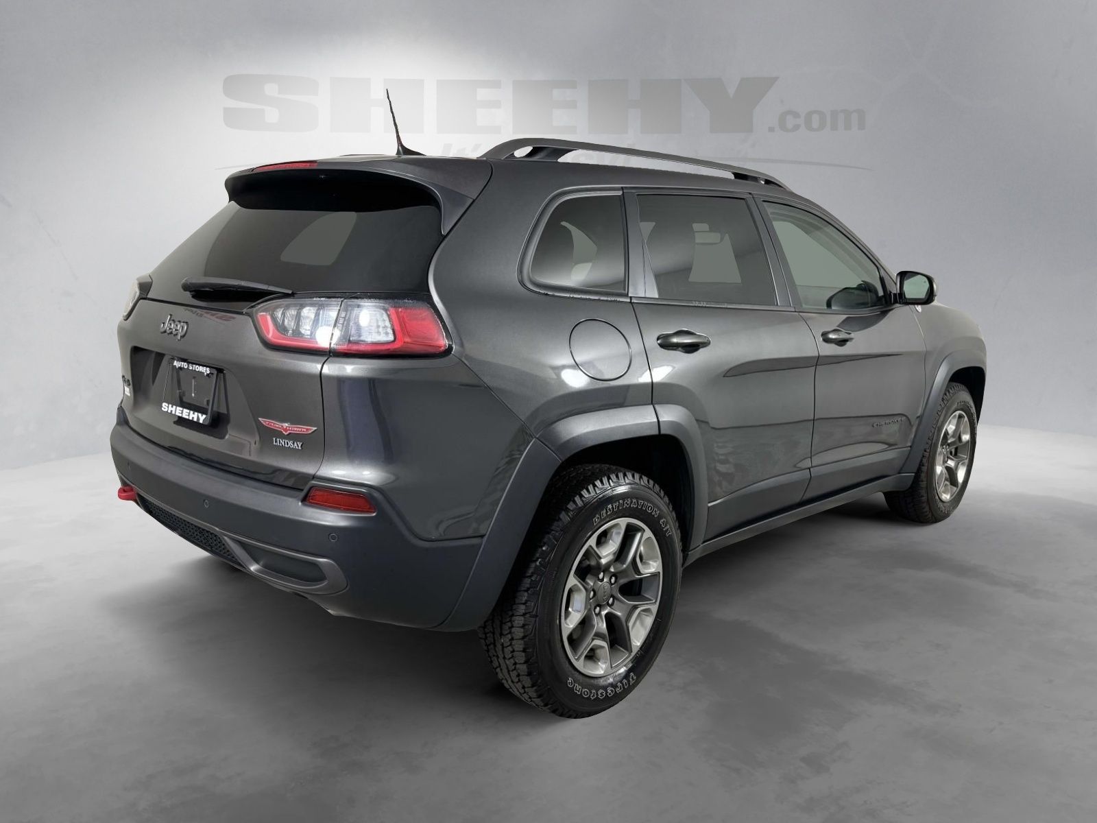 Used 2019 Gray Jeep Trailhawk image 10