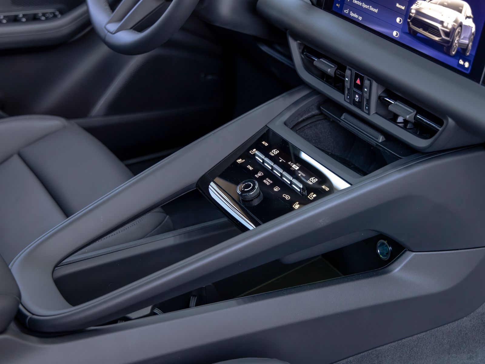 2025 Porsche Macan Base - Photo 53