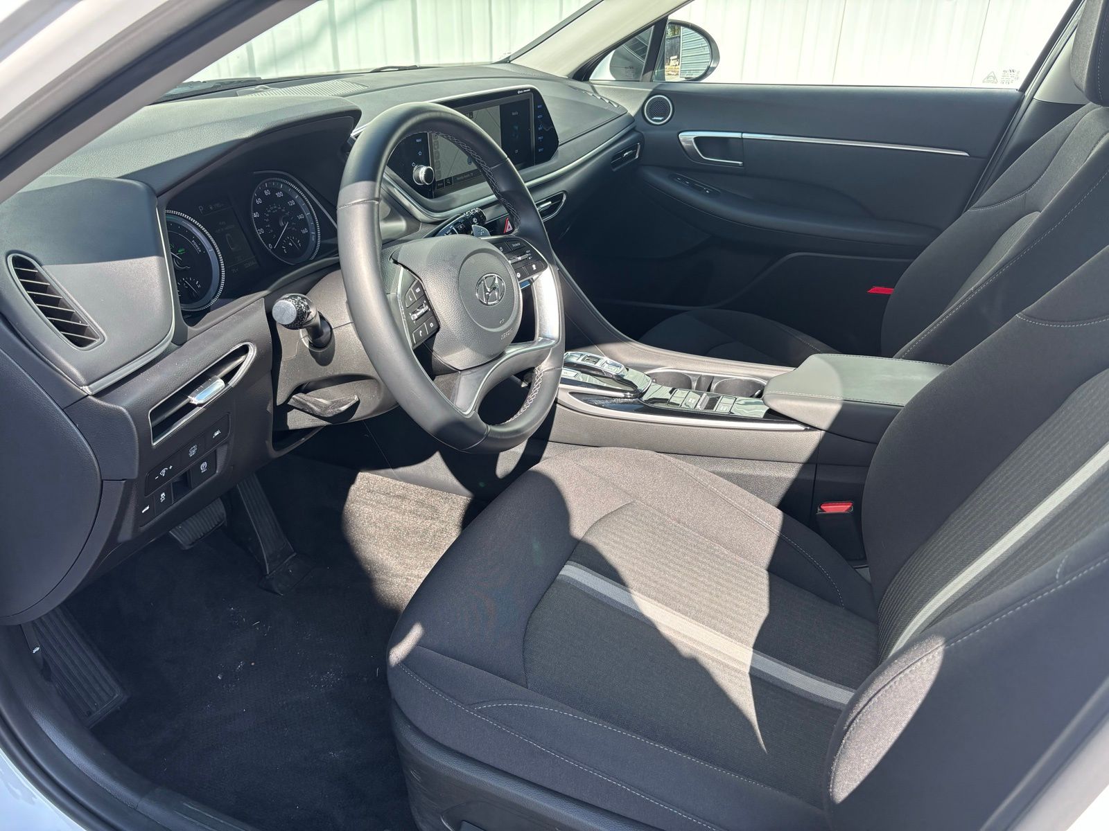 Used Car 2023 Hyundai Sonata Hybrid  Sel For Sale Under $25,000 In Austin, Texas