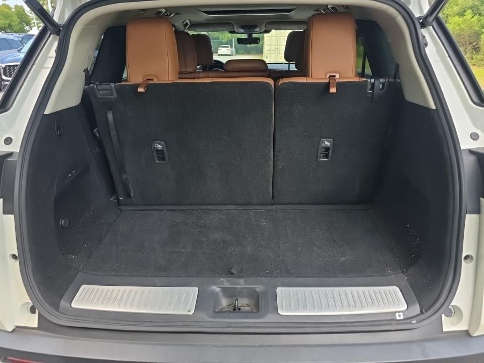 2024 Majestic White INFINITI QX60 Sensory AWD SUV