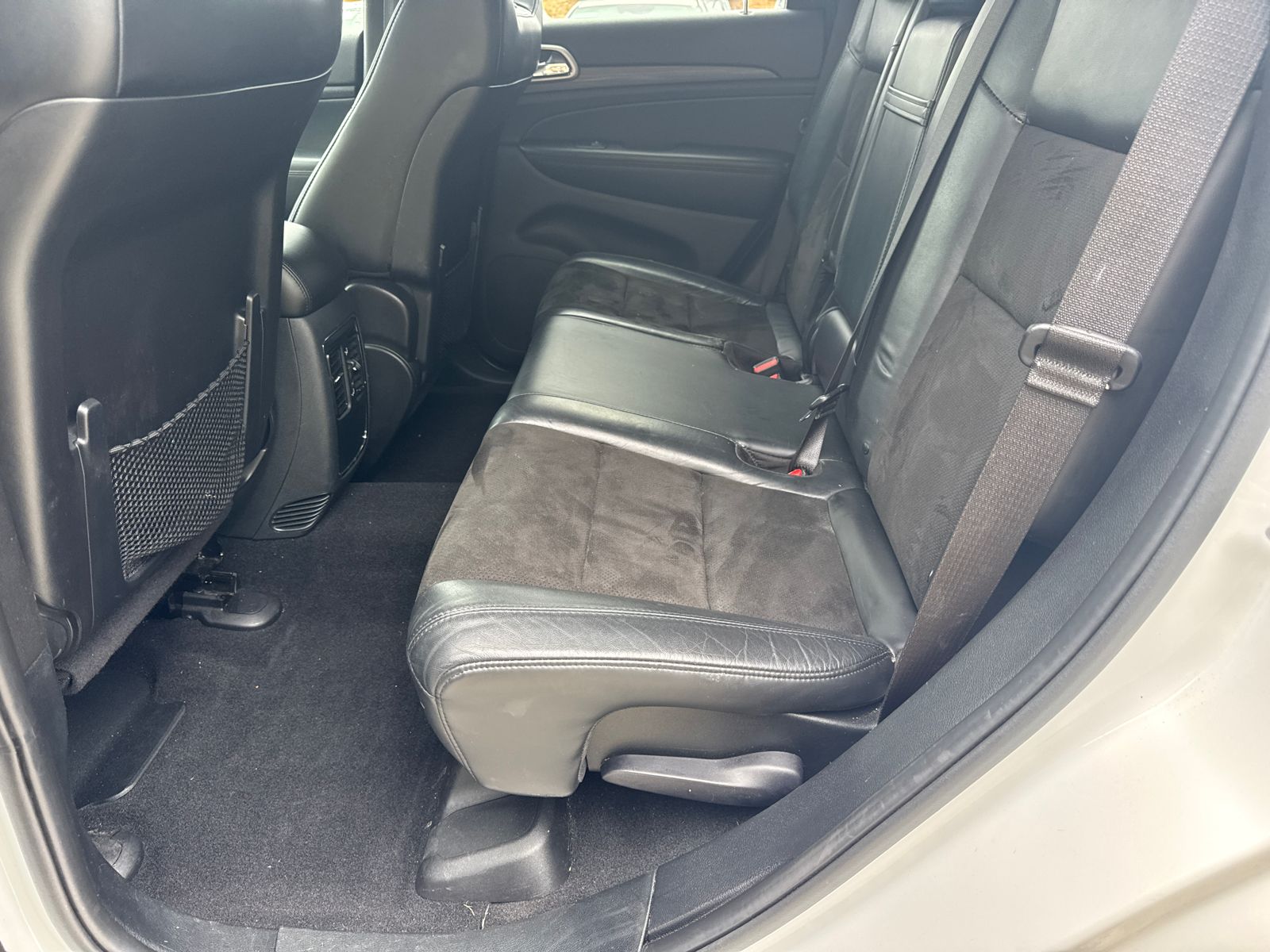 Used 2020 Bright White Clearcoat Jeep **UNDER MARKET** image 19