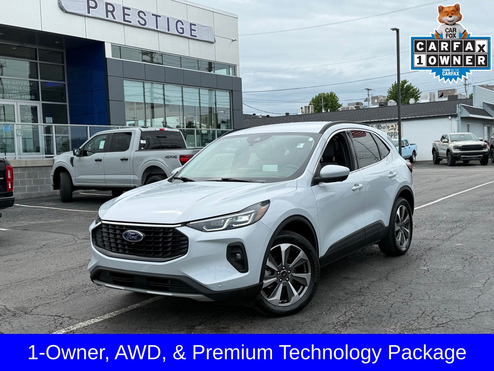  2025 Ford Escape Hybrid Platinum AWD   