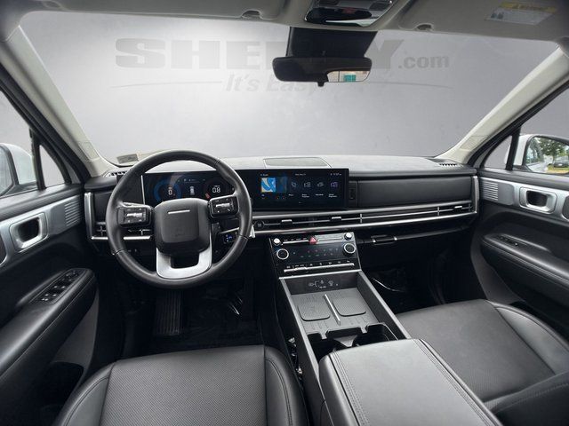 Used 2024 White Hyundai SEL image 3