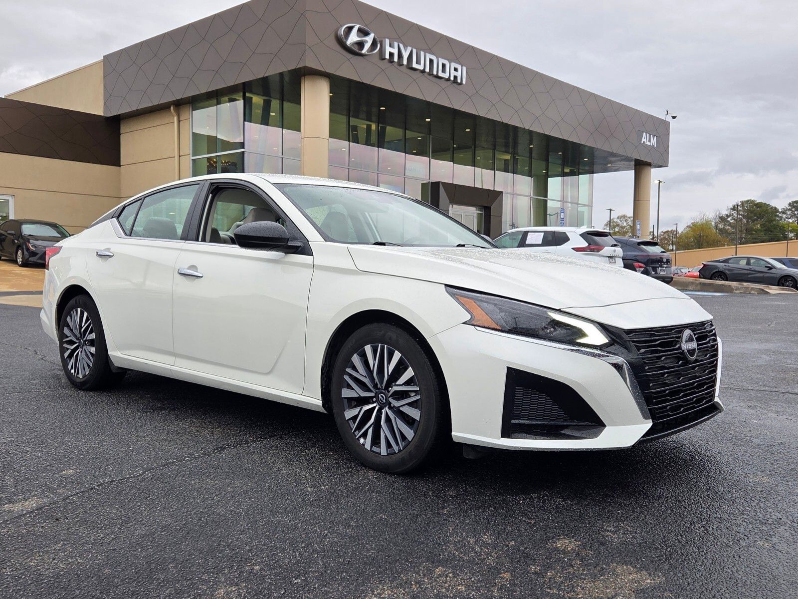 2025 Nissan Altima 2.5 SV FWD