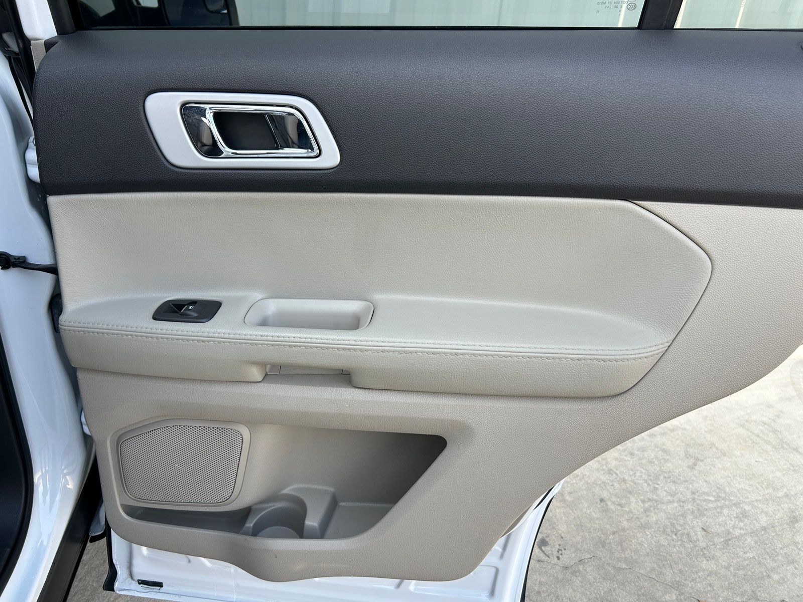 Used Car 2015 Ford Explorer  Xlt For Sale Under $15,000 In Austin, Texas