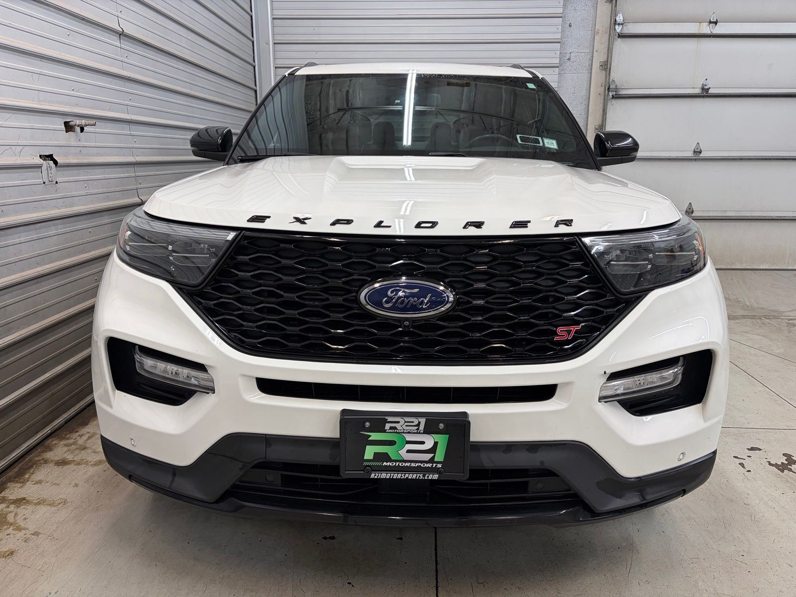 Photo 2 of 2020 Ford Explorer ST
