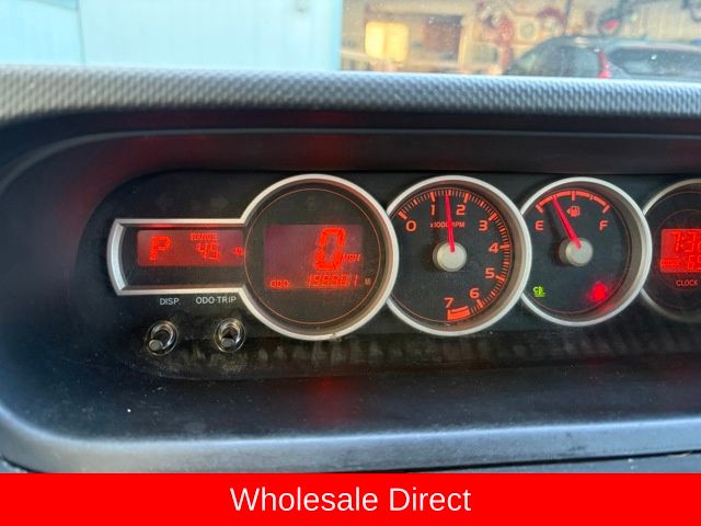 White 2011 Scion xB Base Wagon Front-Wheel Drive 4-Speed Automatic Overdrive