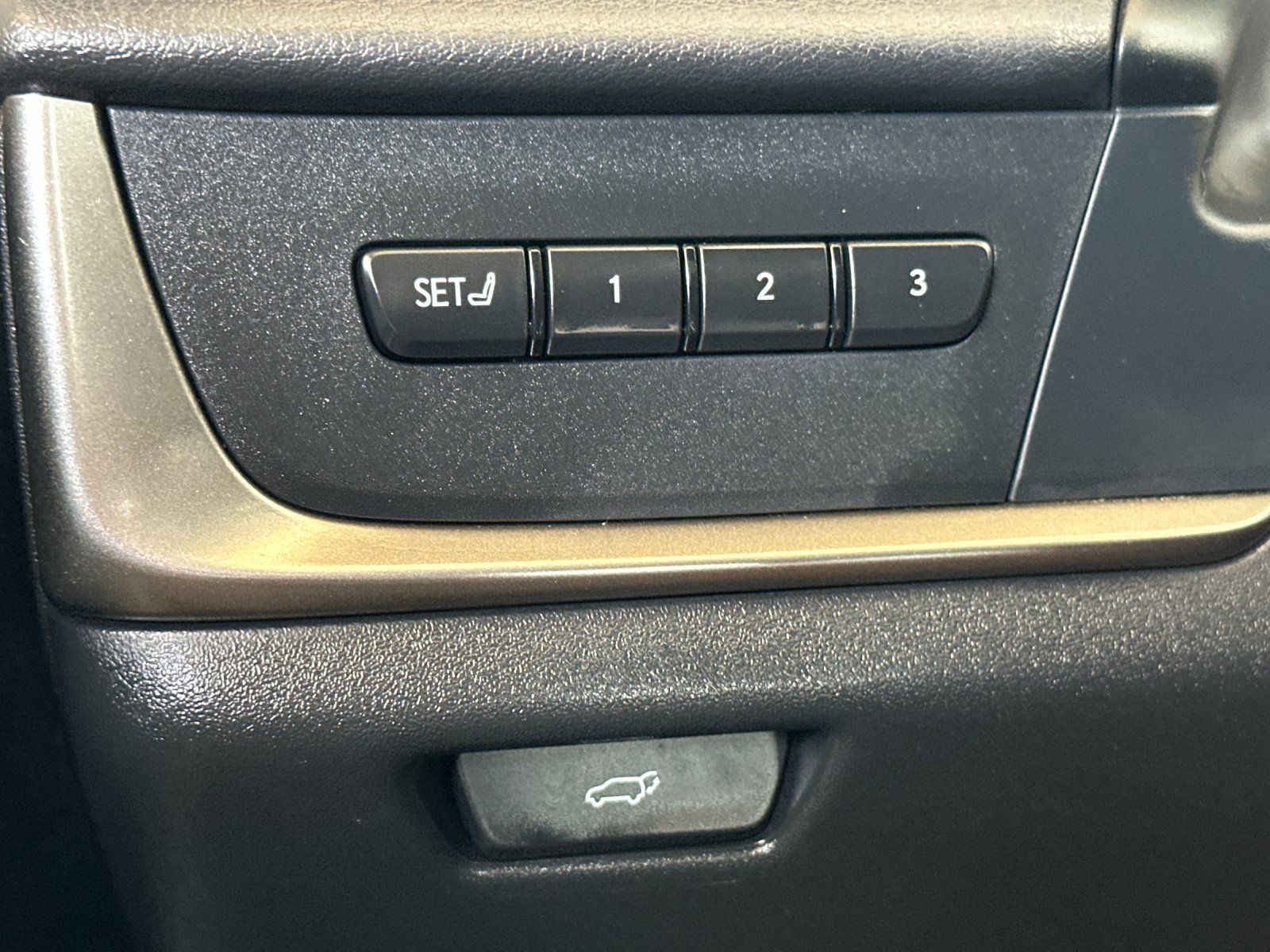 car-gallery-32
