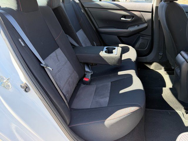 Used 2024 Aspen White Nissan SR image 28