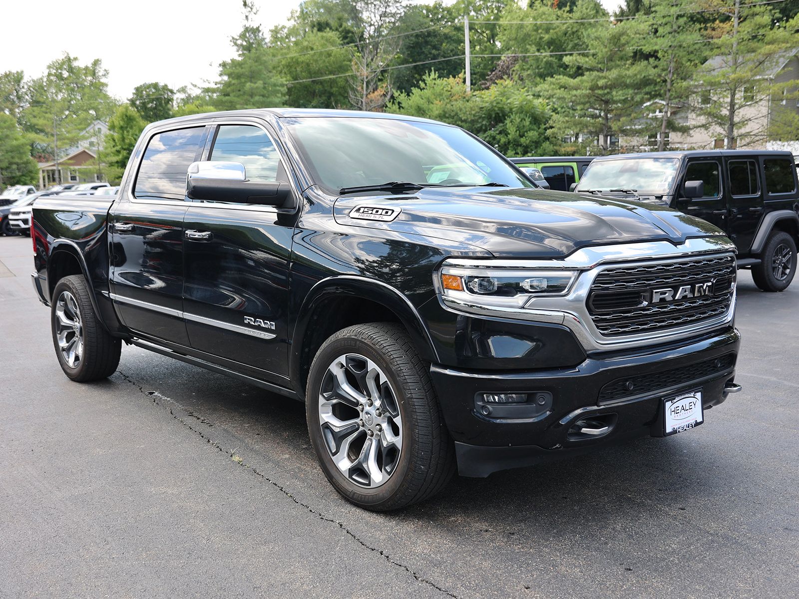2019 RAM 1500 Limited Crew Cab 4WD