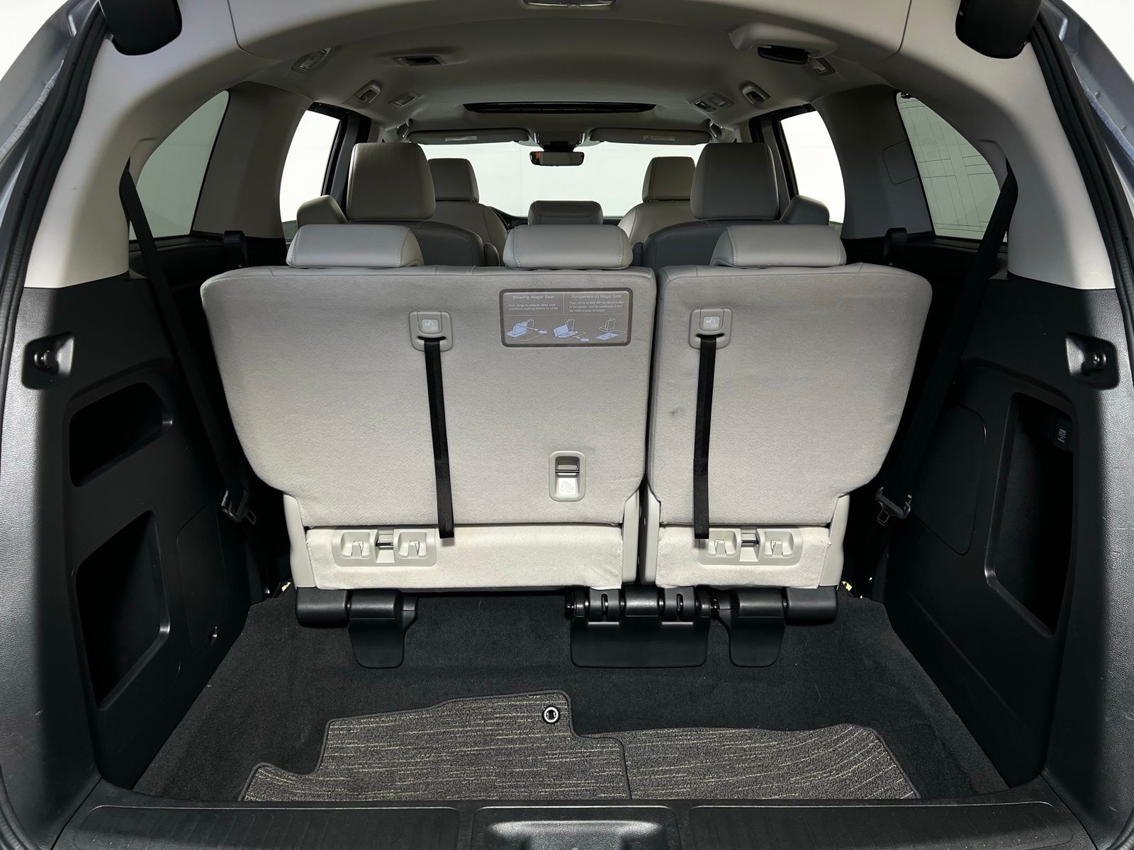 Thumbnail: 2025 Honda Odyssey - 28