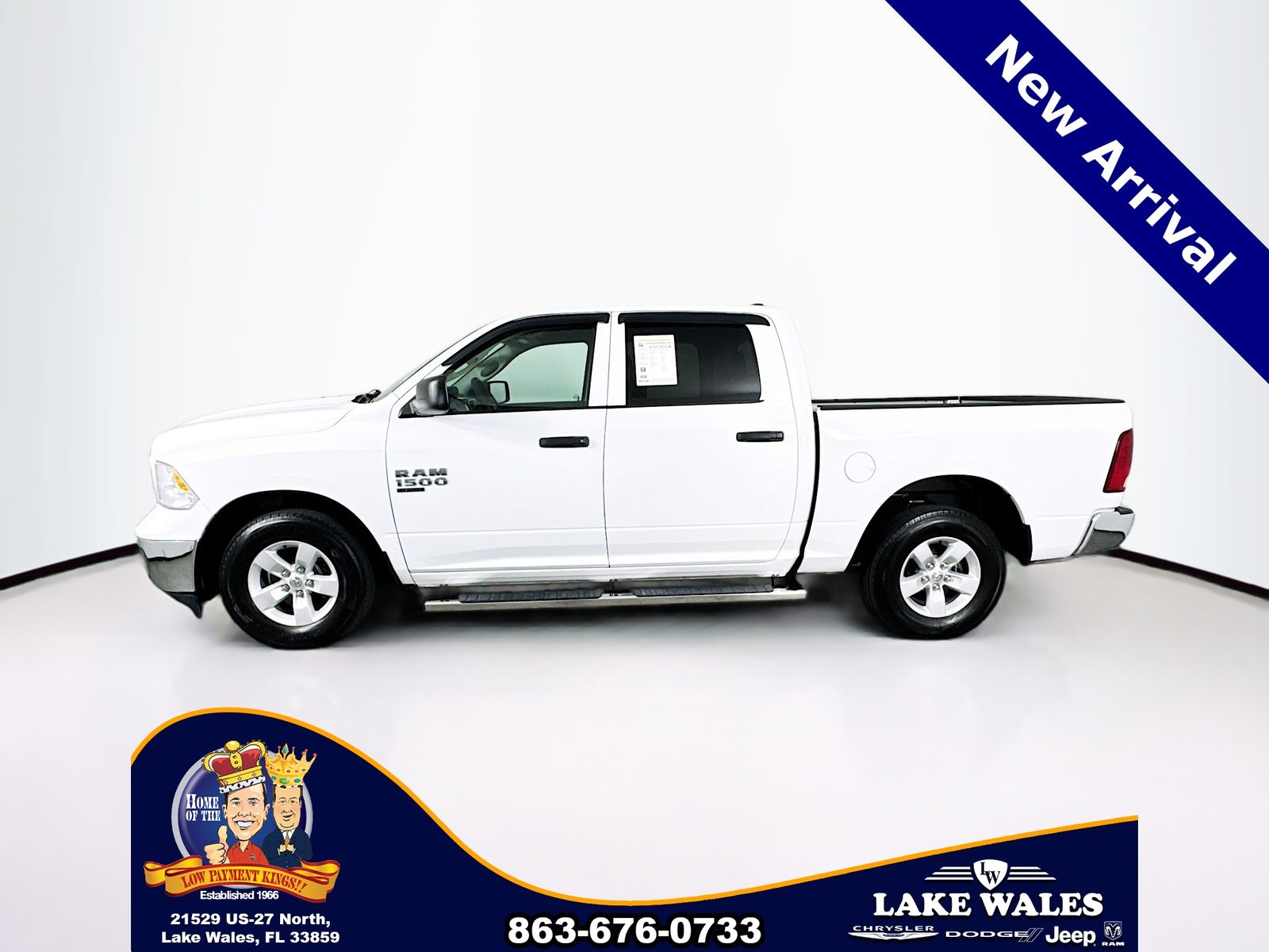 View vehicle photo 4