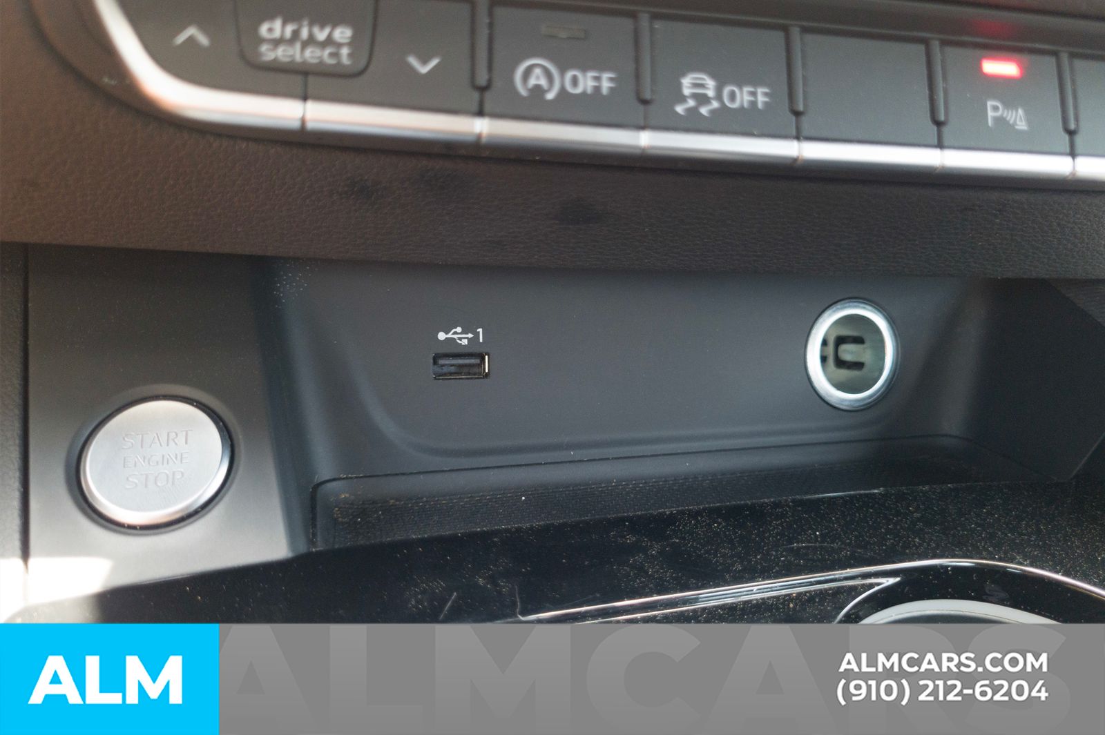 Used 2025  Audi  image 28