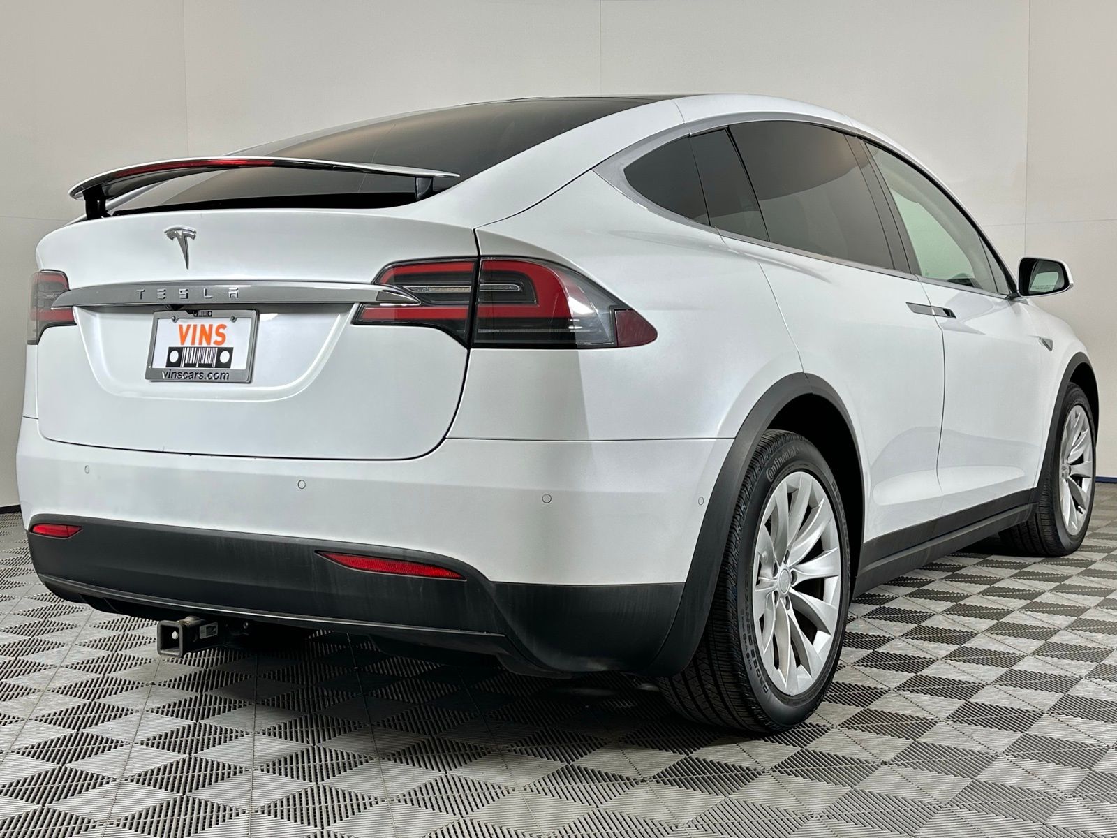 2016 Tesla Model X - Photo 6