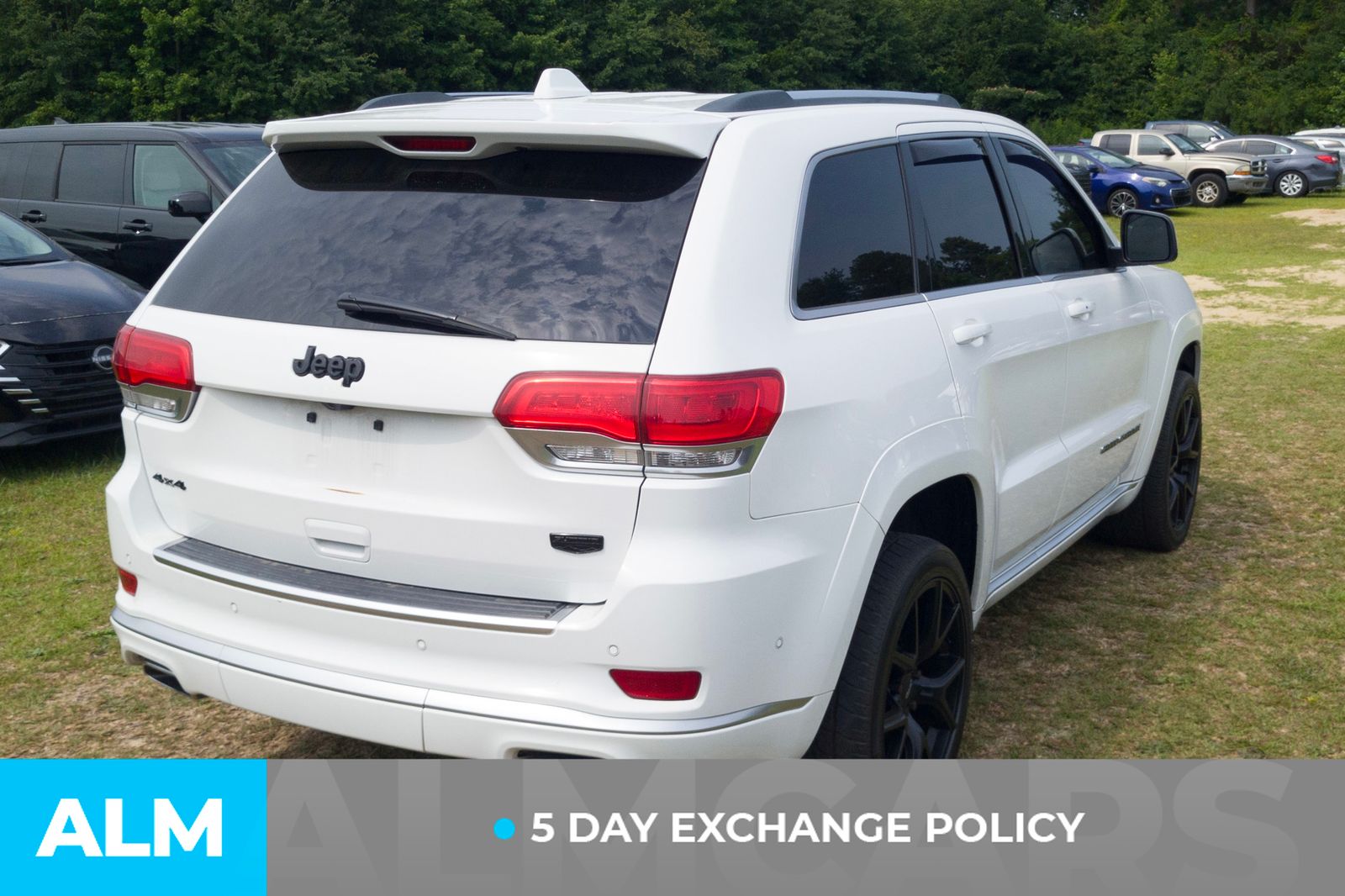 Used 2018 Bright White Clearcoat Jeep Summit image 4