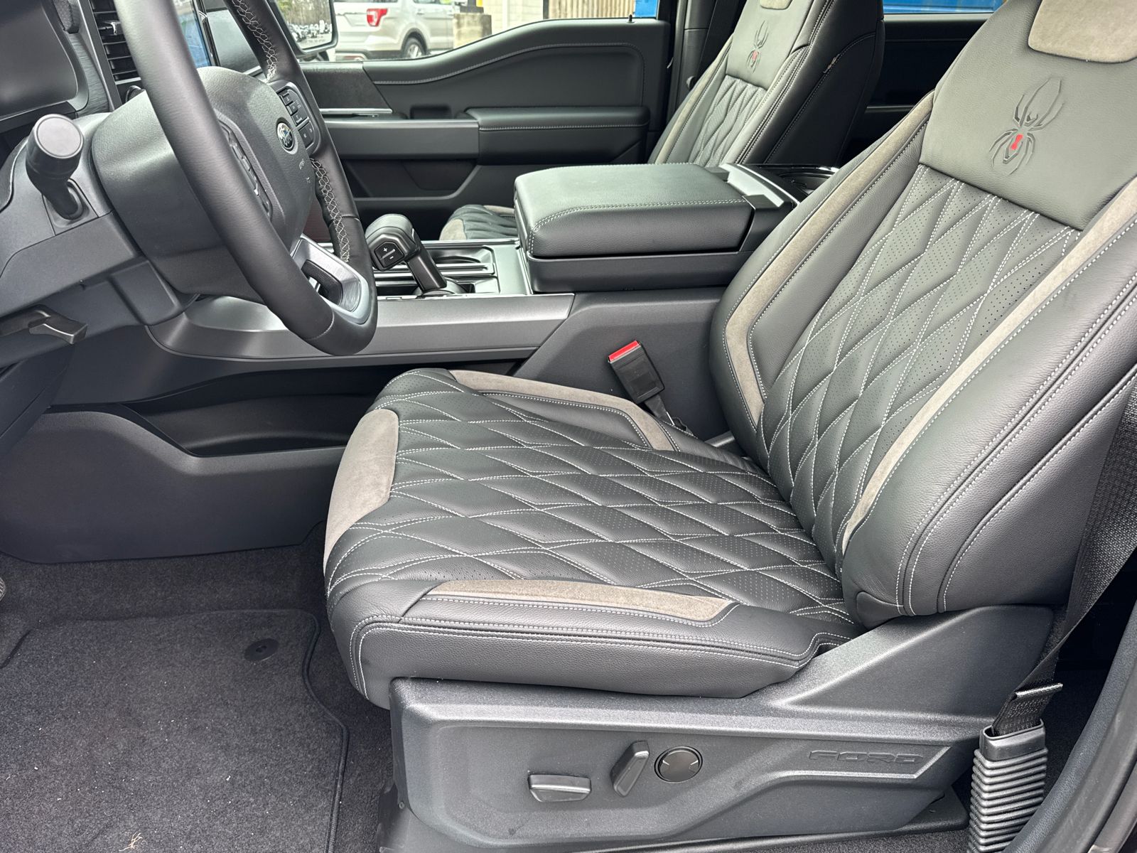 New 2026 Agate Black Metallic Ford XLT image 11