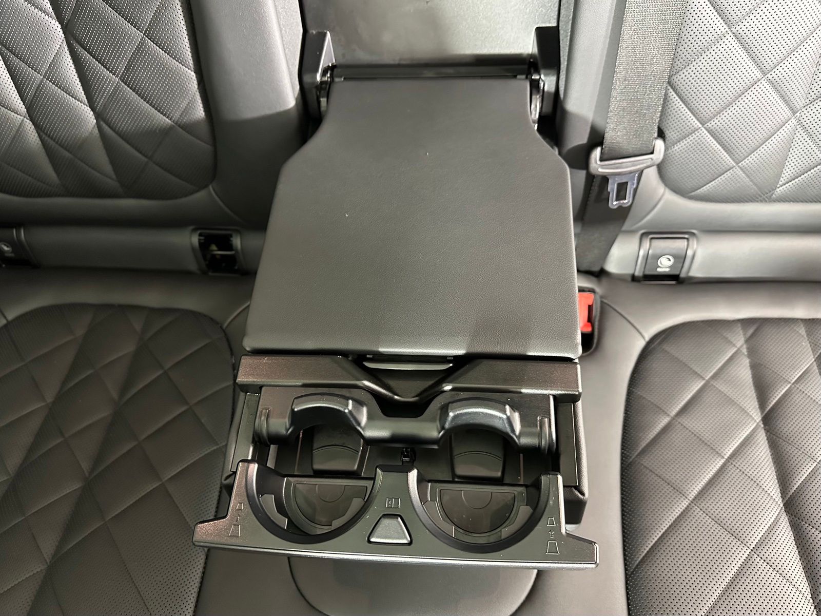 2023 BMW X5 45e - Photo 32