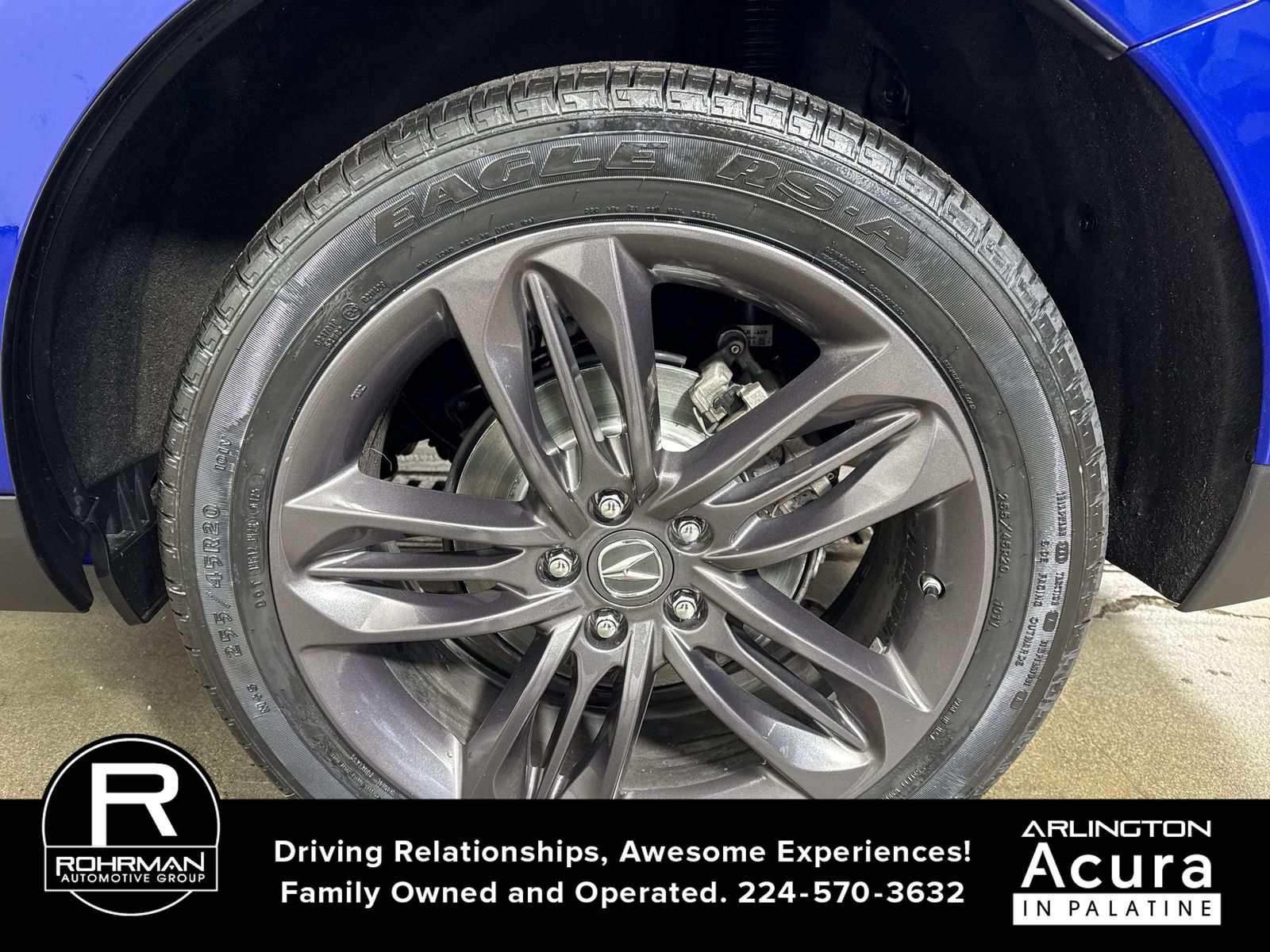 View vehicle photo 5