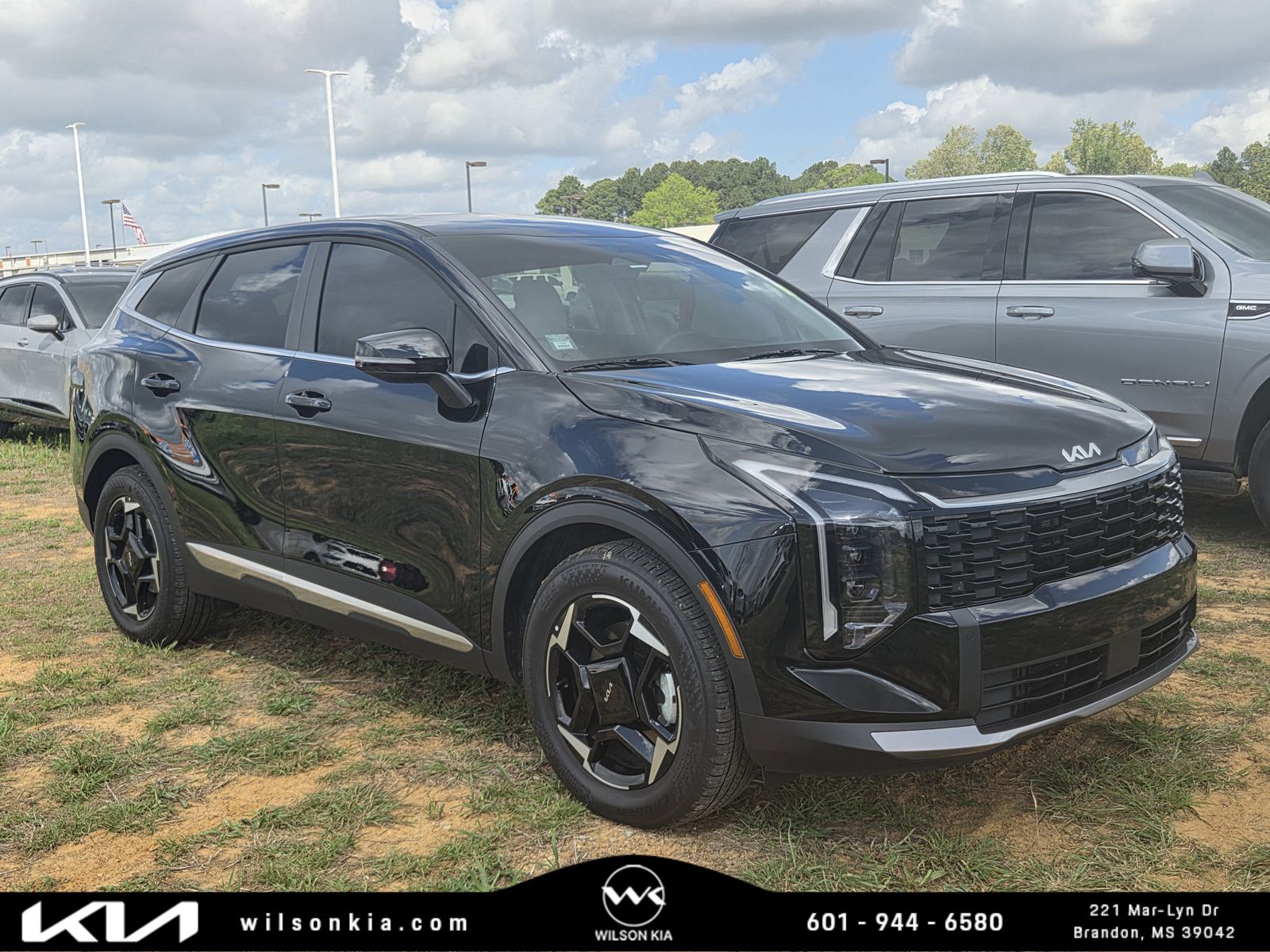 Ebony Black 2026 Kia Sportage EX FWD SUV / Crossover Front-Wheel Drive 8-Speed Automatic