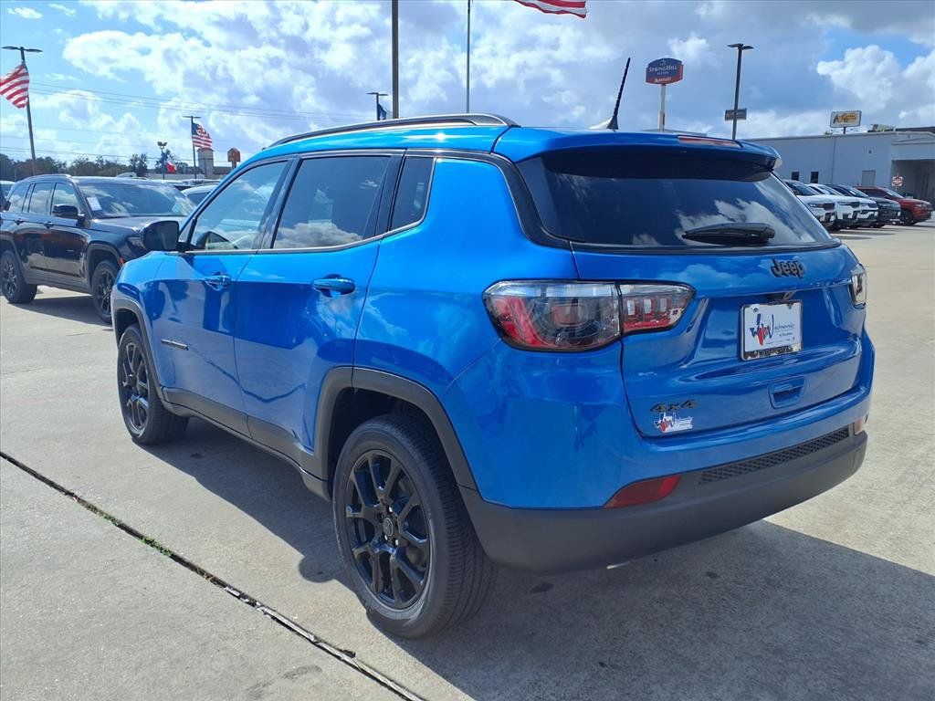 2026 Jeep Compass Latitude - 3