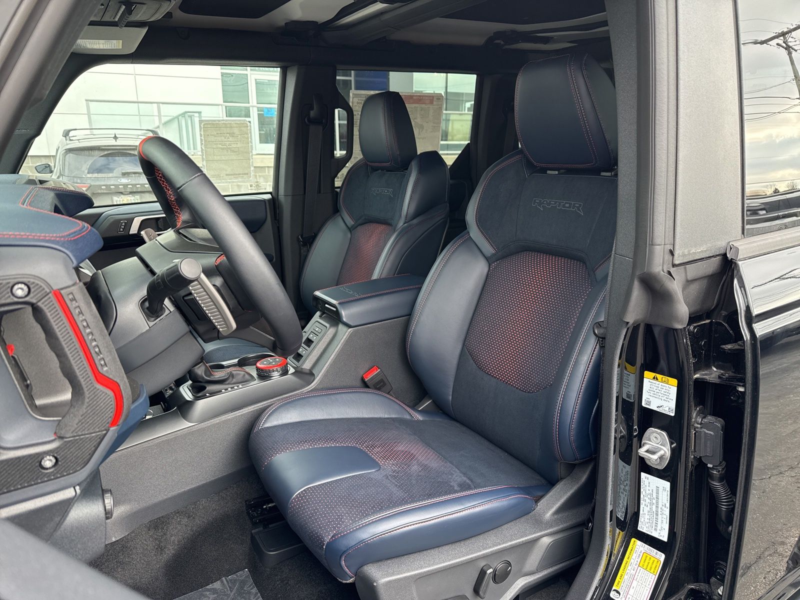 View vehicle photo 2