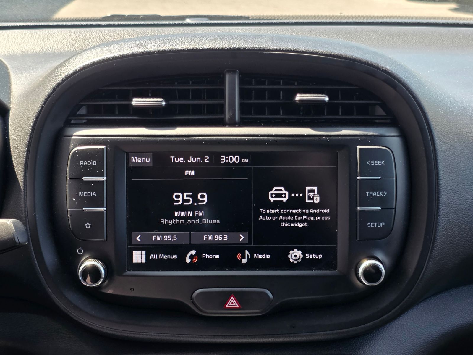 Used 2024 Gray Kia LX image 5
