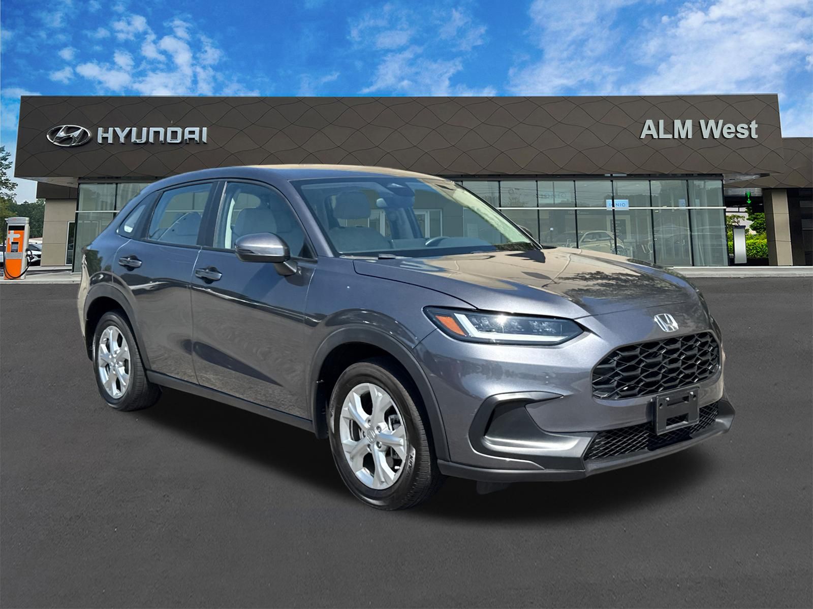 Used 2023 Gray Honda LX image 3