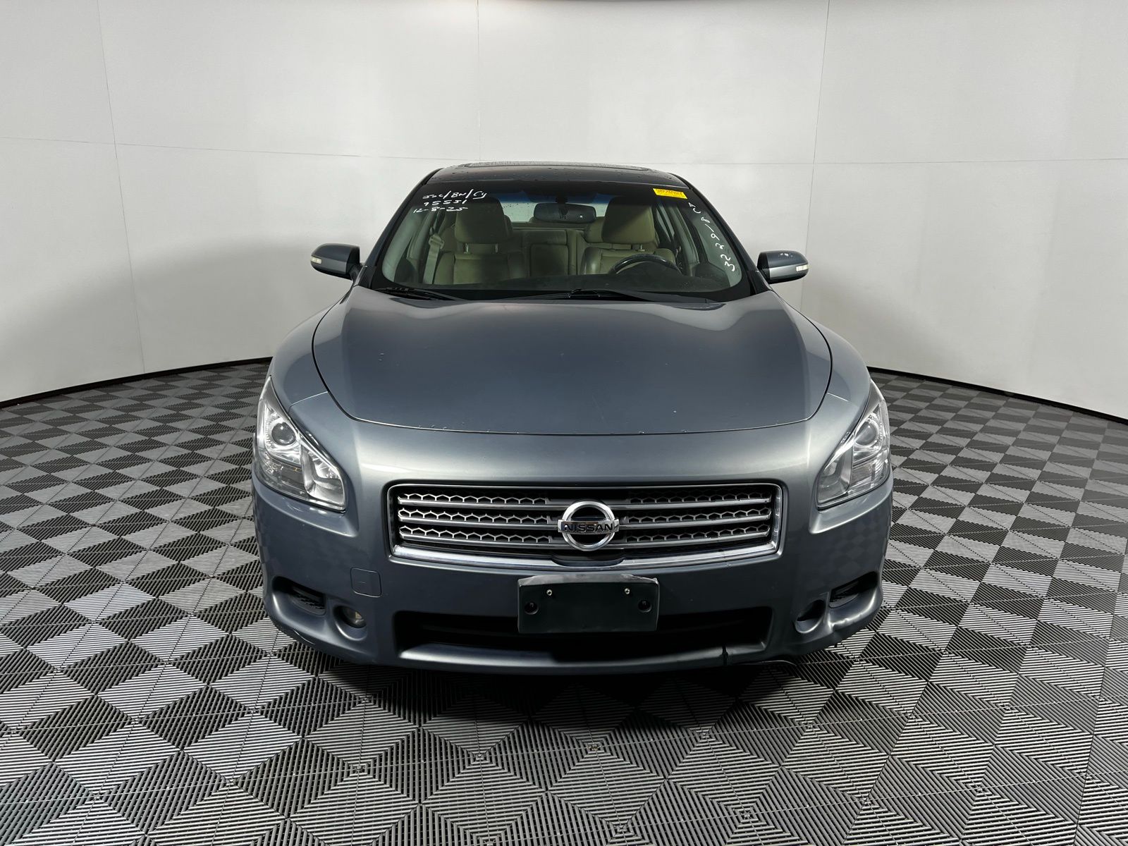 Thumbnail: 2010 Nissan Maxima - 2