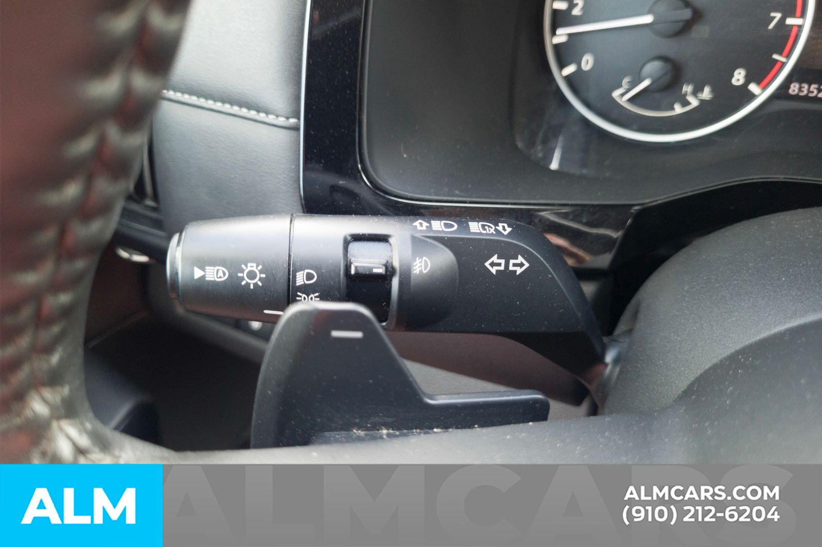 Used 2024 Scarlet Ember Nissan SV image 18