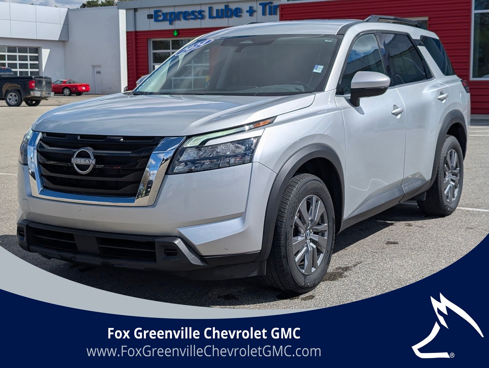 Brilliant Silver Metallic 2024 Nissan Pathfinder SV 4WD SUV / Crossover All-Wheel Drive 9-Speed Automatic