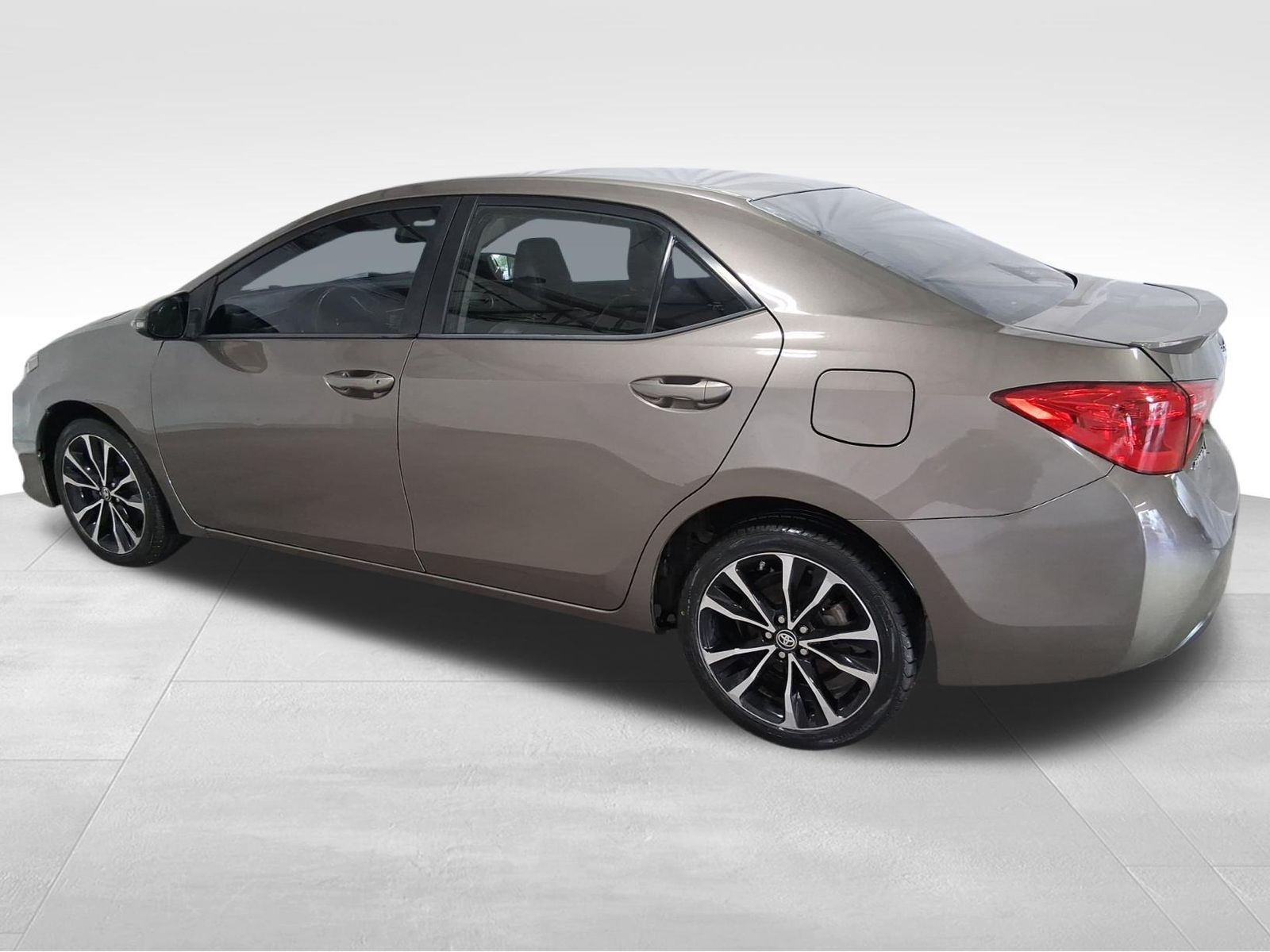 Used Car 2019 Toyota Corolla  Se For Sale Under $15,000 In Austin, Texas