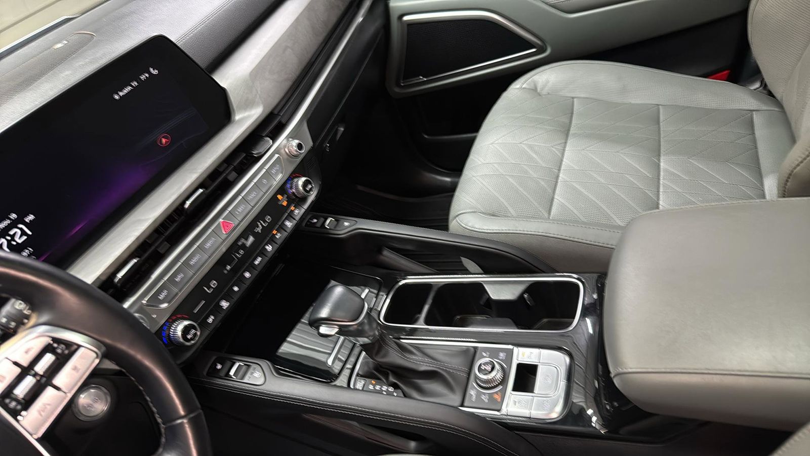 Used Car 2024 Kia Telluride  Ex X-line For Sale Under $50,000 In Austin, Texas