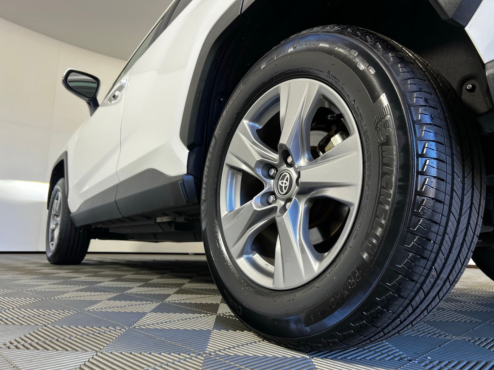 Thumbnail: 2024 Toyota RAV4 - 24